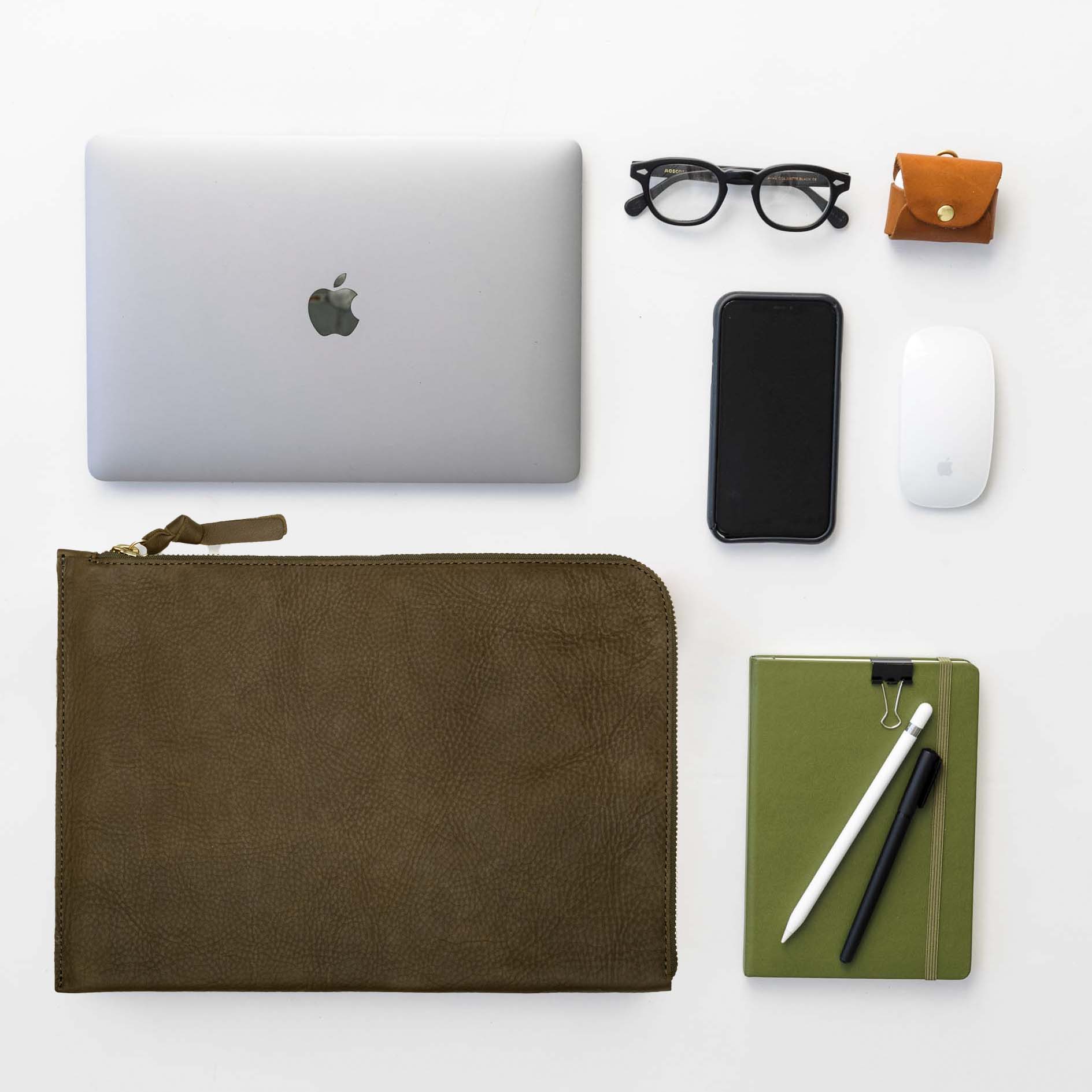 Why Leather Laptop Sleeves Are the Perfect Blend of Style & Protection - WP Standard
