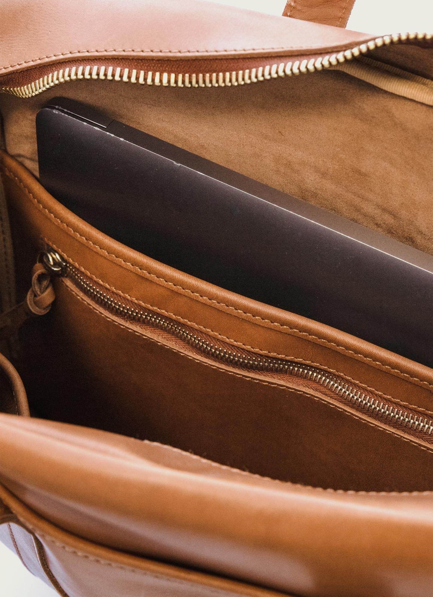 The Woodward Briefcase - WP Standard