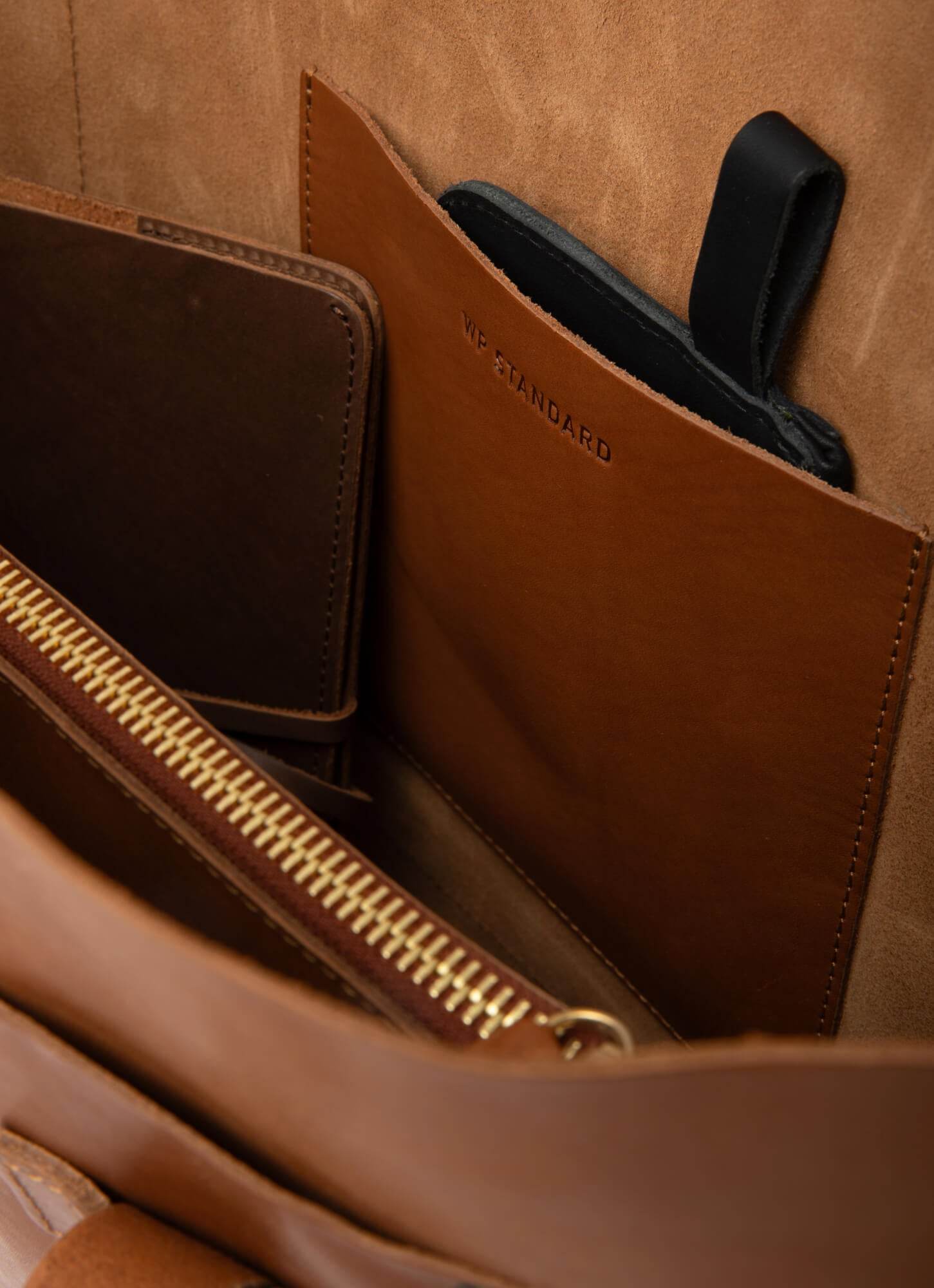 The Oversized Leather Tote - WP Standard