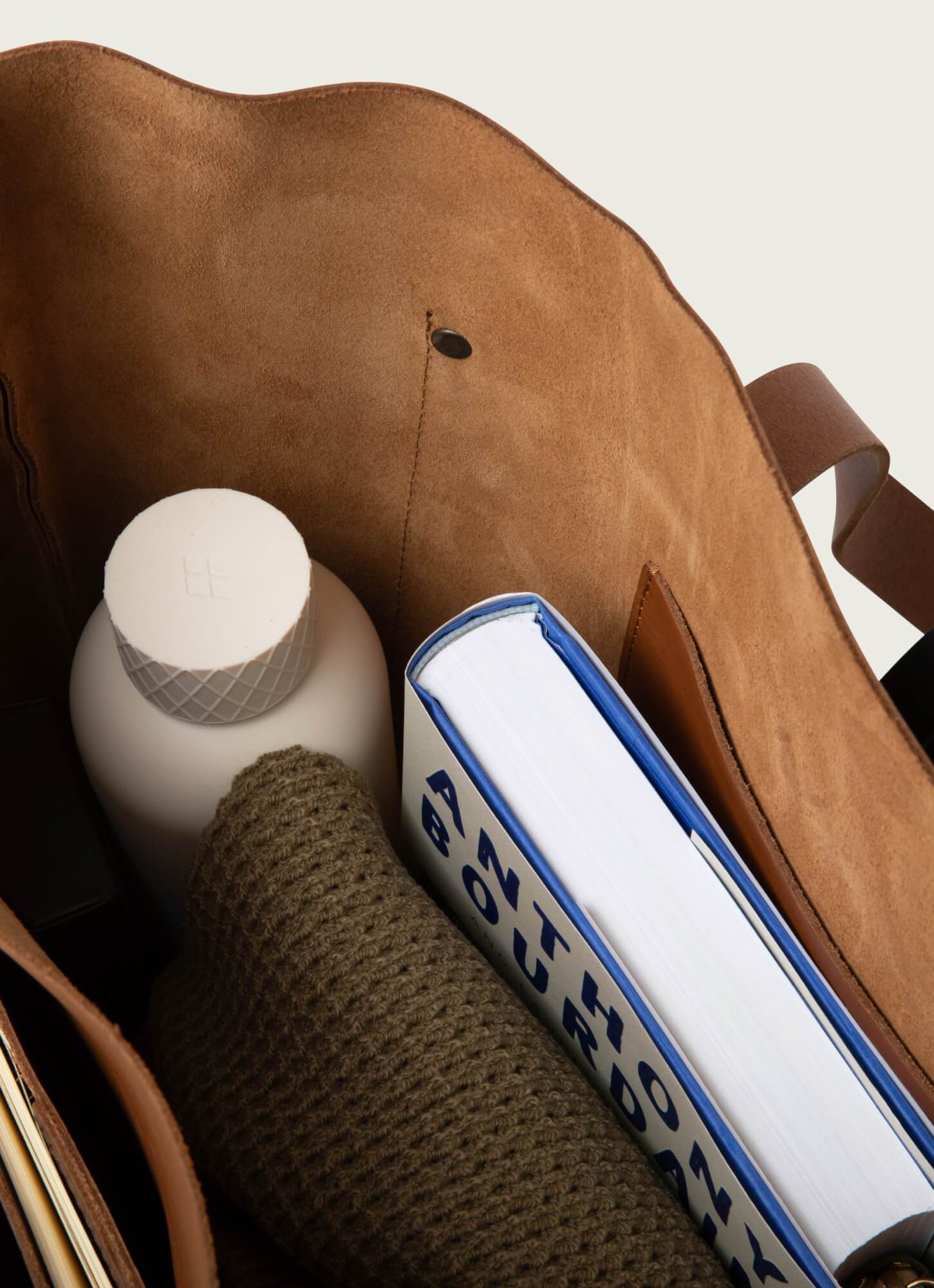 The Oversized Leather Tote - WP Standard